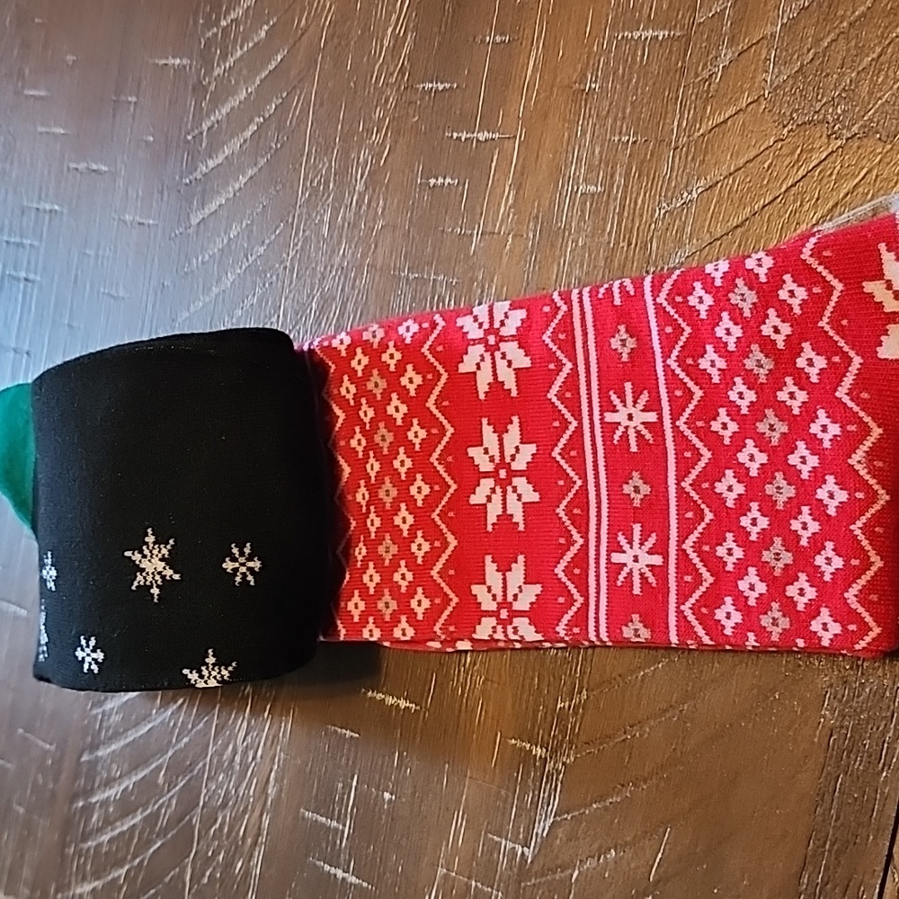 Twisted Toes "Dear Santa" Christmas Socks 2 Men's Bundle To Save NWT - Picture 5 of 6